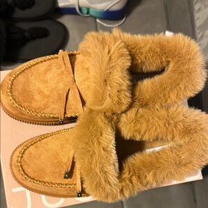BAMBOO Tan Moccasin Slippers with Faux Fur Lining